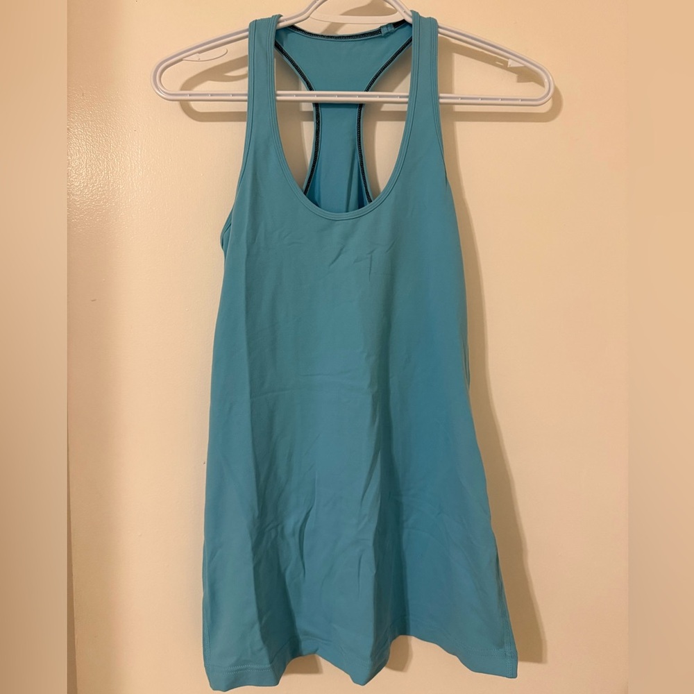 Lululemon Size 6 Cool Racerback Tank Top